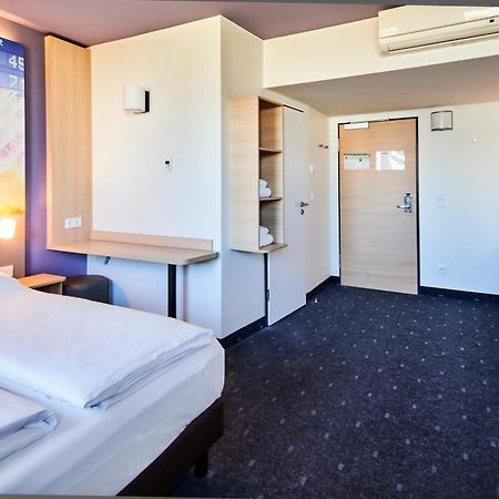 B&B Hotel Frankfurt-Airport Frankfurt am Main Eksteriør bilde