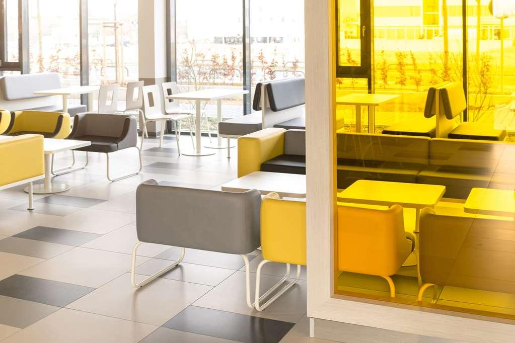 B&B Hotel Frankfurt-Airport Frankfurt am Main Interiør bilde