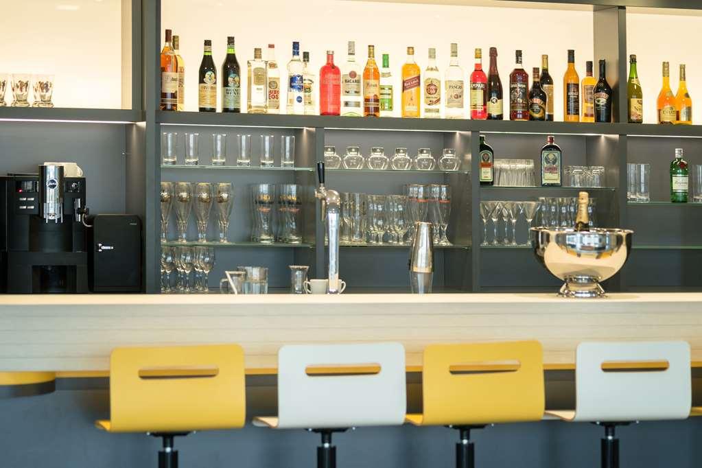 B&B Hotel Frankfurt-Airport Frankfurt am Main Restaurant bilde