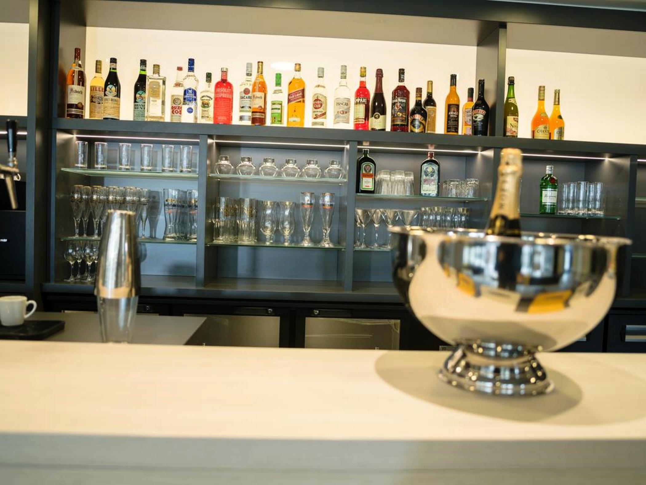B&B Hotel Frankfurt-Airport Frankfurt am Main Eksteriør bilde
